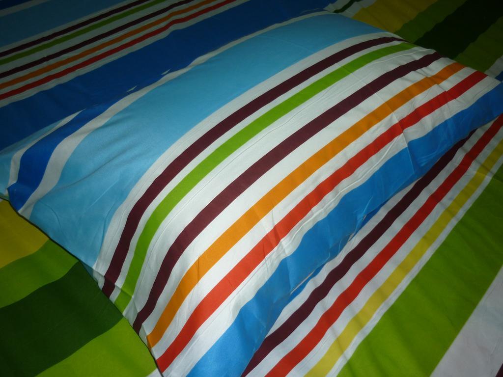 H Homestay Sibu - 1000Mbps 1Gbps Wifi, Astro & Auto Gate Parking Semi Detached House! Extérieur photo